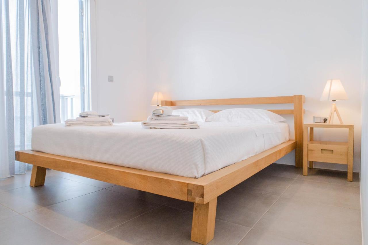 Milos Waves Luxury Apartments Pollonia Exterior photo
